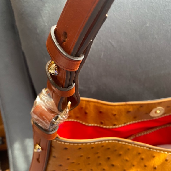 NWOT Dooney & Bourke Ostrich Camel Bag - Picture 4 of 11